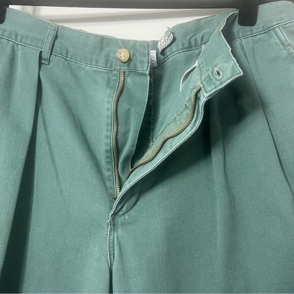 POLO by Ralph Lauren Green Men’s Shorts size 36 - Picture 3 of 11